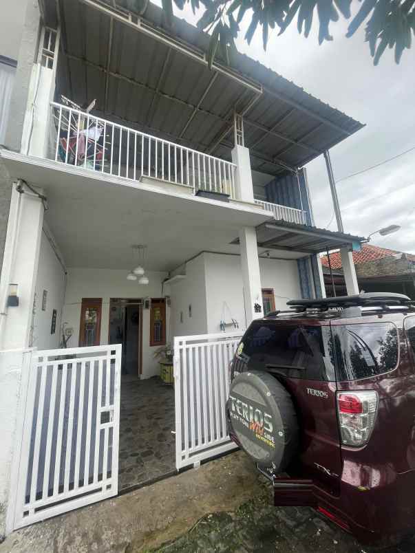dijual rumah riungbandung