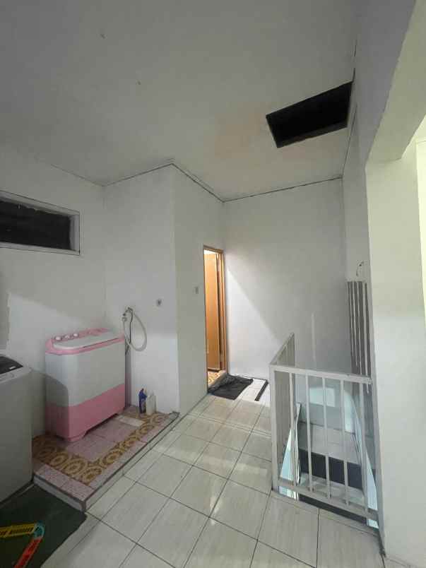 dijual rumah riungbandung