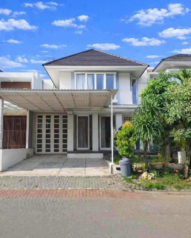 dijual rumah royal park citraland