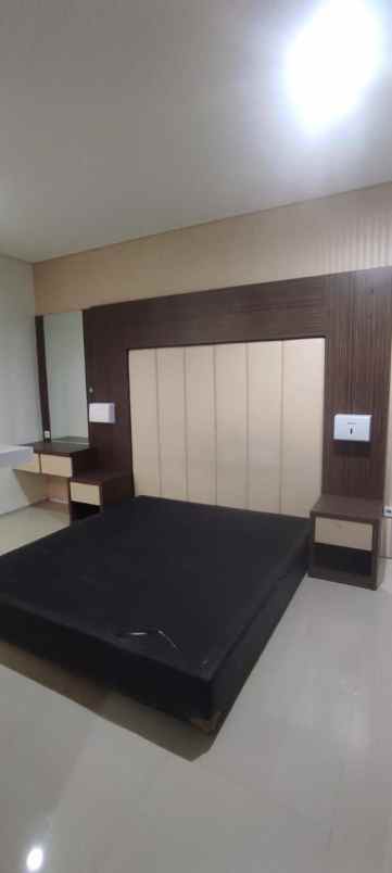dijual rumah royal park residen gunung