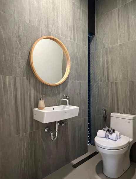 dijual rumah royal residence organica