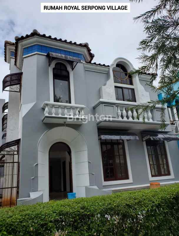 dijual rumah royal serpong village