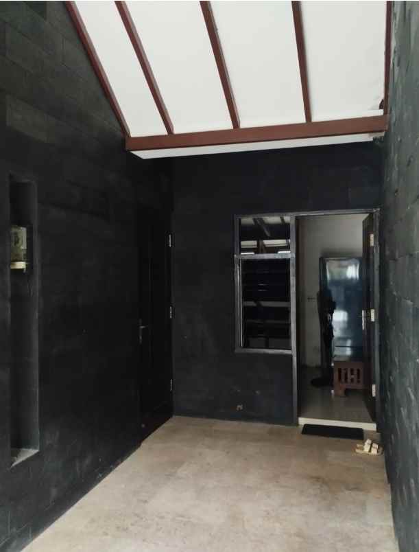 dijual rumah rungkut mapan
