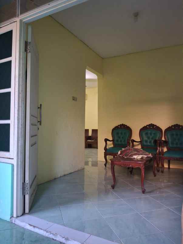 dijual rumah rungkut menanggal