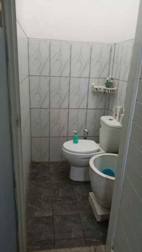 dijual rumah sambego