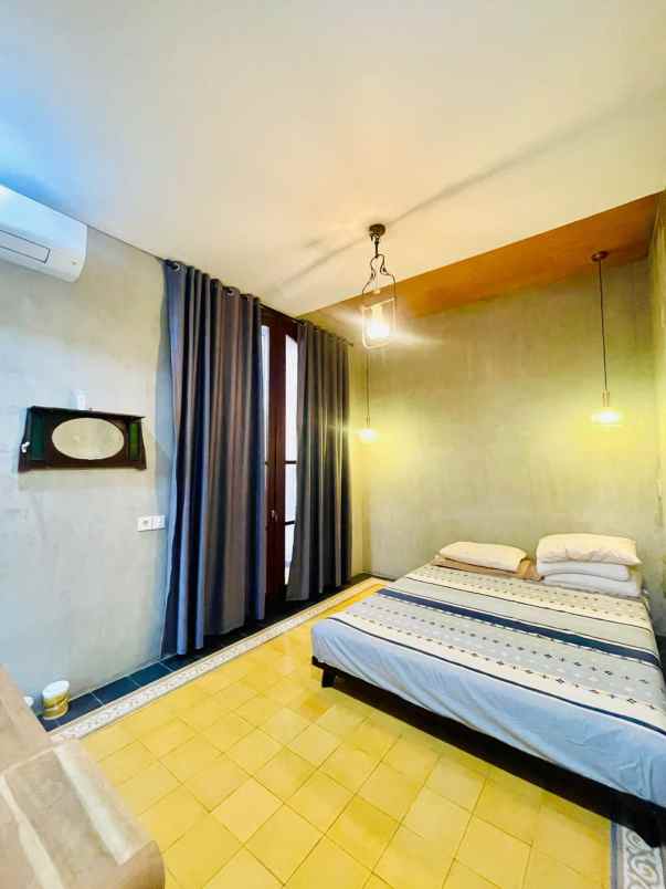 dijual rumah sawojajar