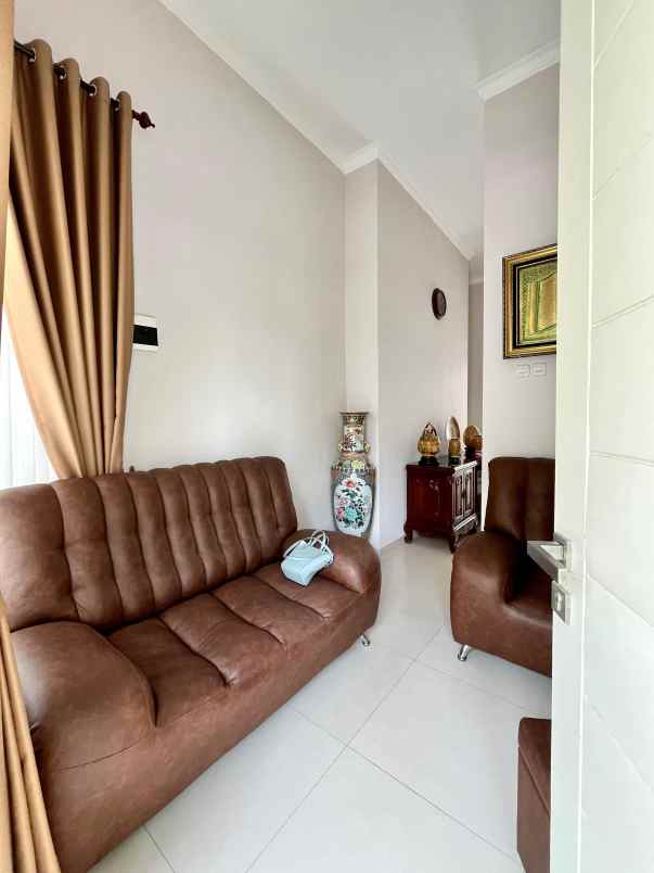 dijual rumah saxophone tunggulwulung