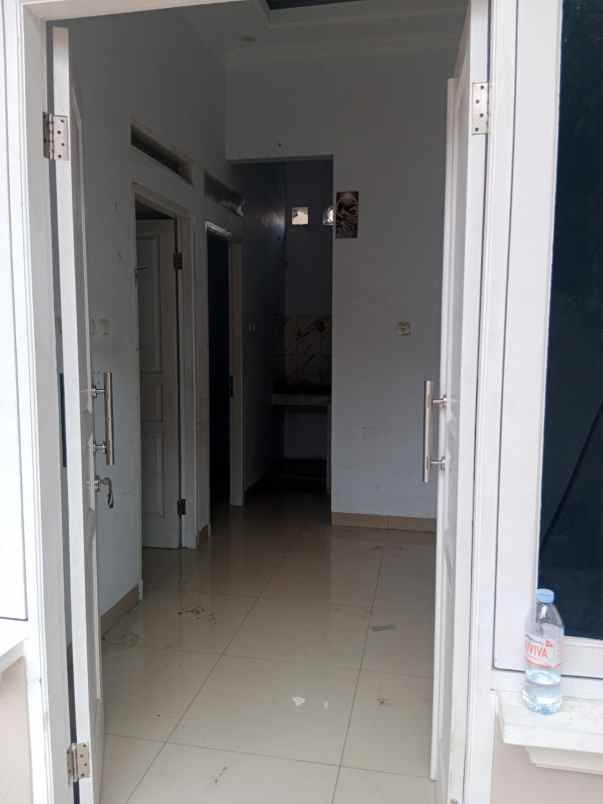 dijual rumah second di klender jakarta timur
