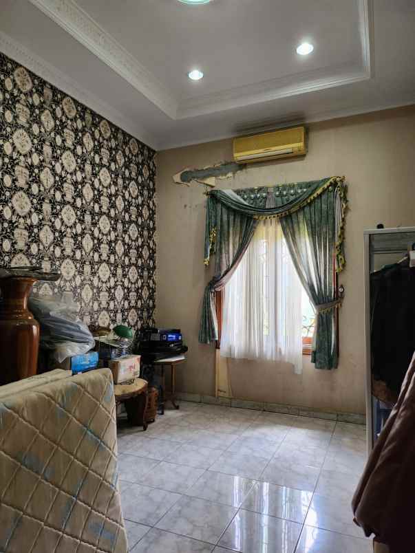 dijual rumah semper barat cilincing