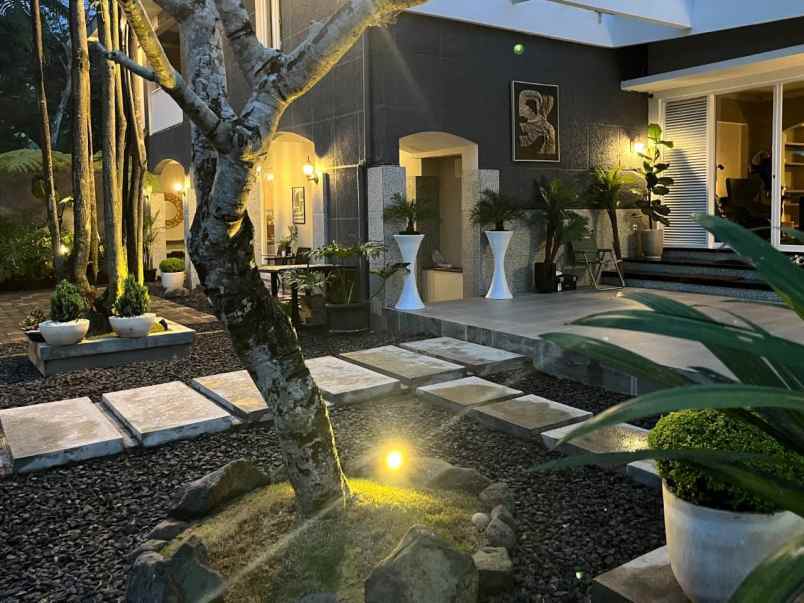 dijual rumah sersan bajuri