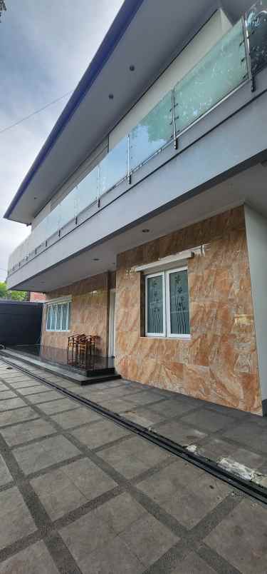 dijual rumah setiabudi lembang