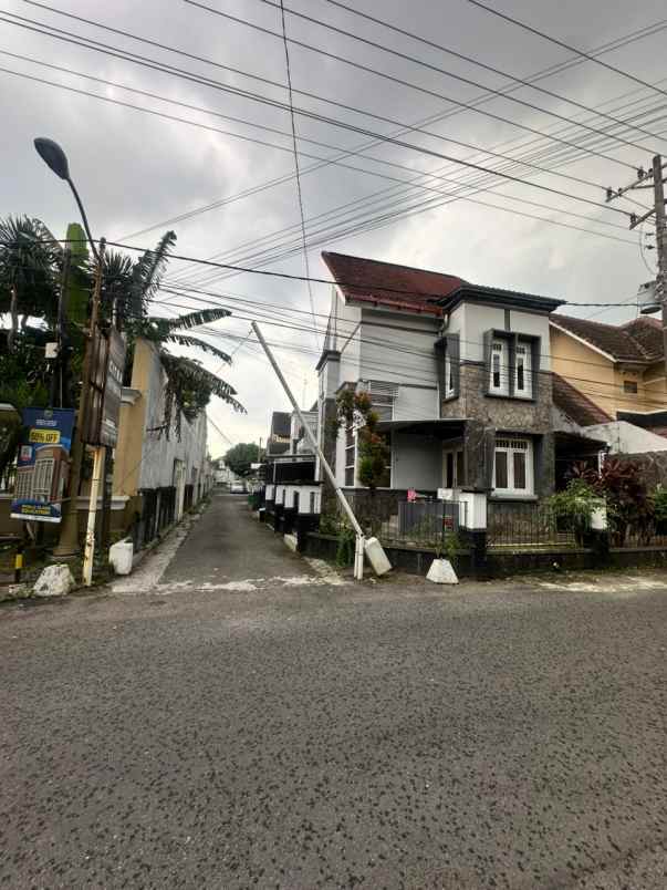 dijual rumah sinduadi kabupaten sleman