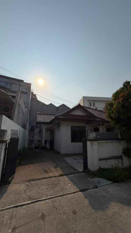 dijual rumah srengseng kembangan