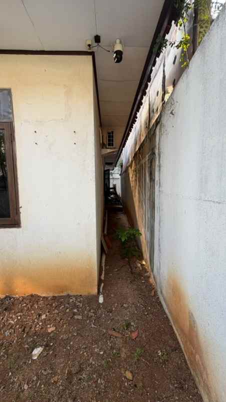 dijual rumah srengseng kembangan