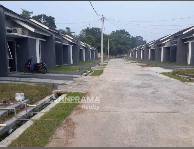 dijual rumah suka manah