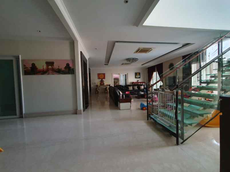 dijual rumah sunter jaya