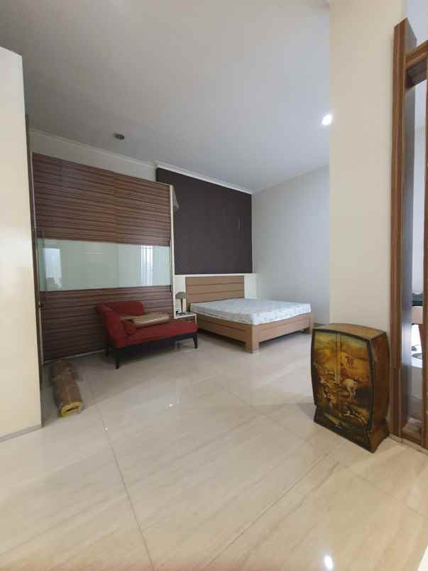 dijual rumah sunter jaya