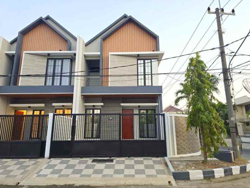 dijual rumah sutorejo prima selatan