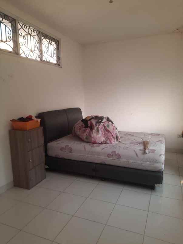 dijual rumah talaga bestari