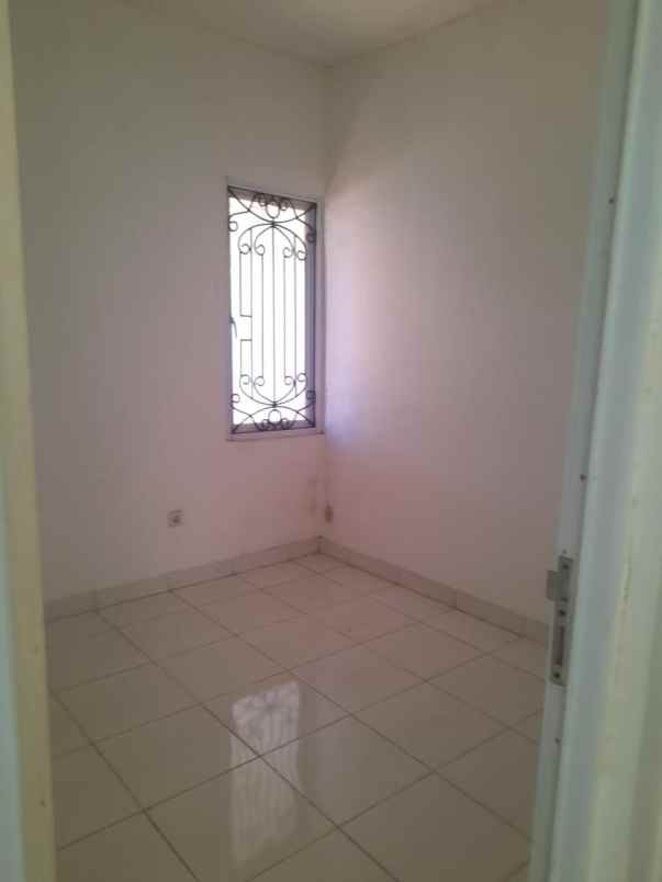 dijual rumah talaga bestari