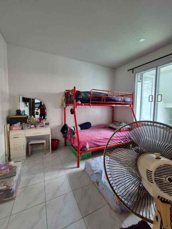 dijual rumah taman pegangsaan indah