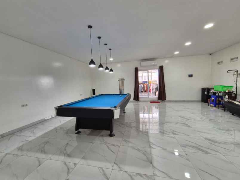 dijual rumah taman pegangsaan indah