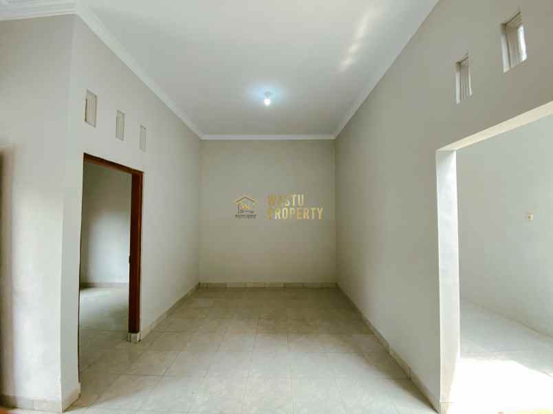 dijual rumah tamanmartani kalasan sleman