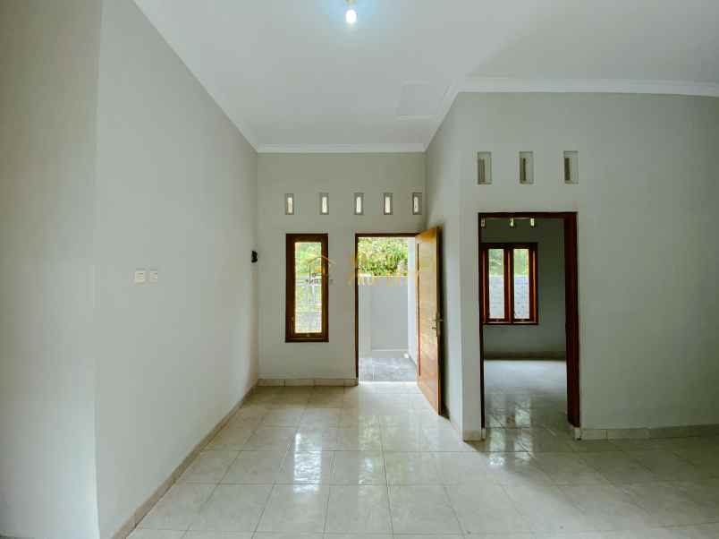 dijual rumah tamanmartani kalasan sleman