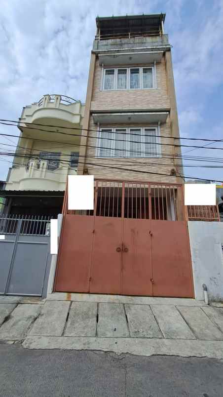 dijual rumah tamansari jakarta barat