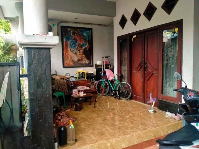 dijual rumah tambak rejo