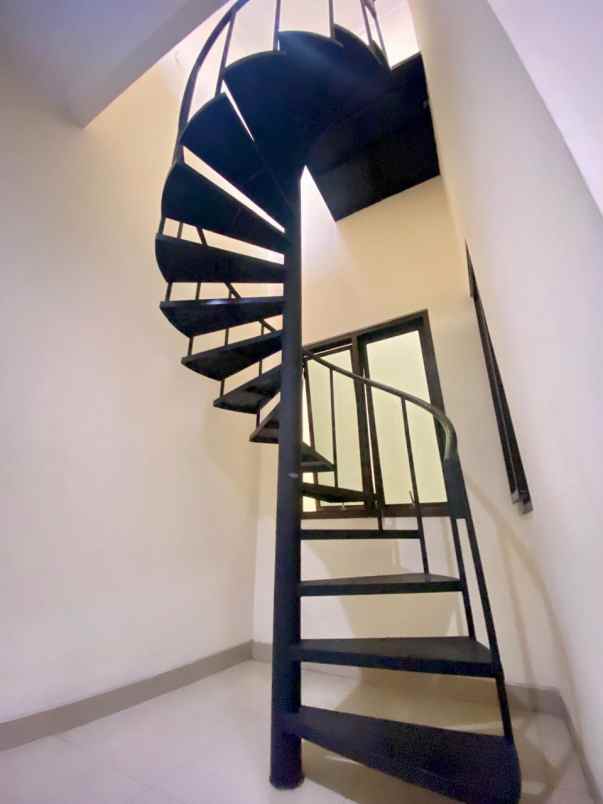 dijual rumah the gading residence