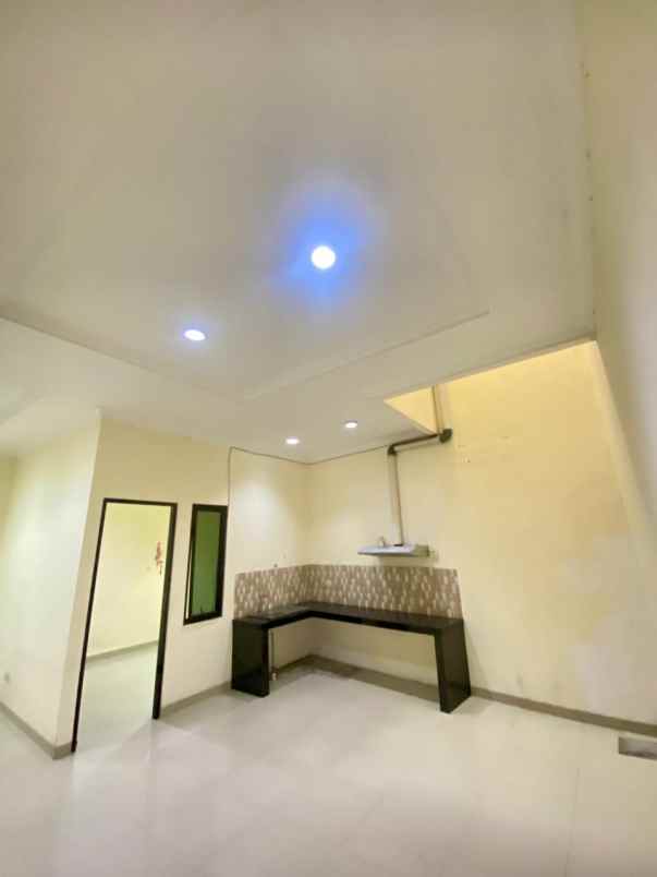 dijual rumah the gading residence