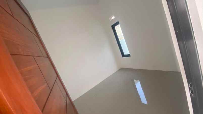 dijual rumah trunuh klaten selatan