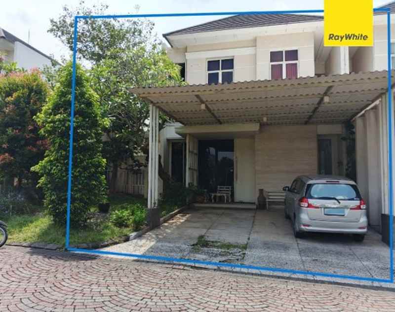 dijual rumah vila bukit regency pakuwon