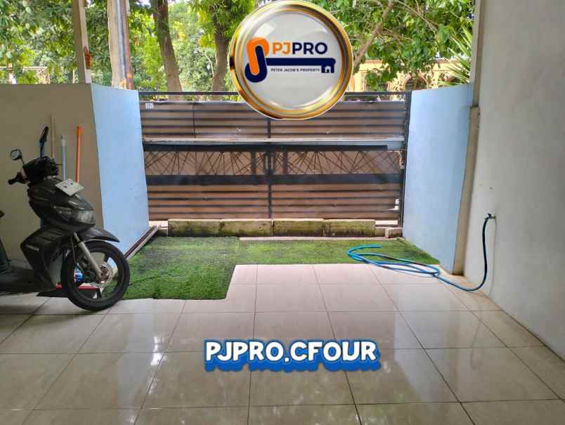 dijual rumah villa indah permai