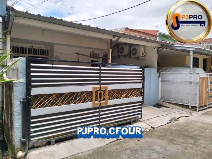 dijual rumah villa indah permai