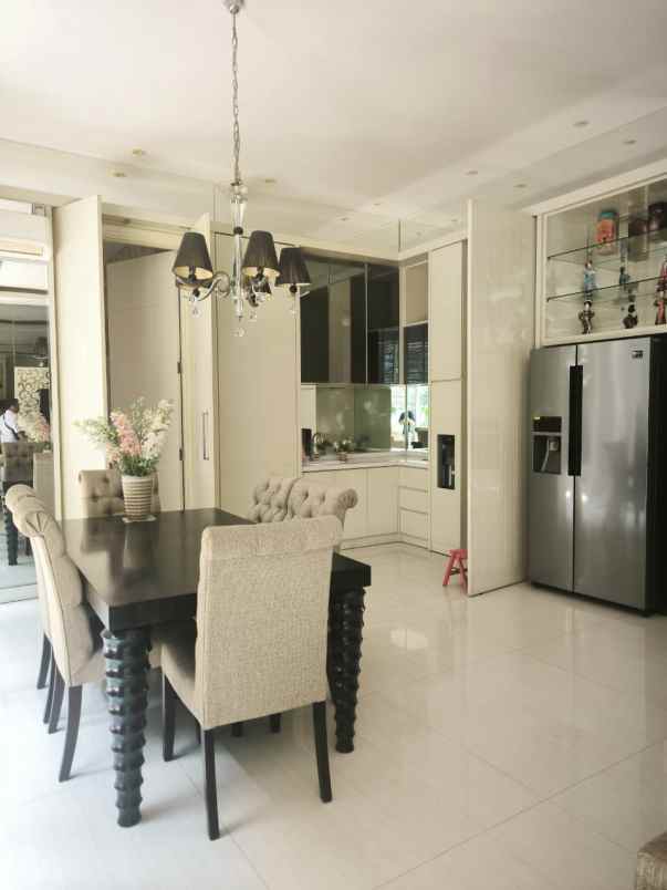dijual rumah wisata bukit mas