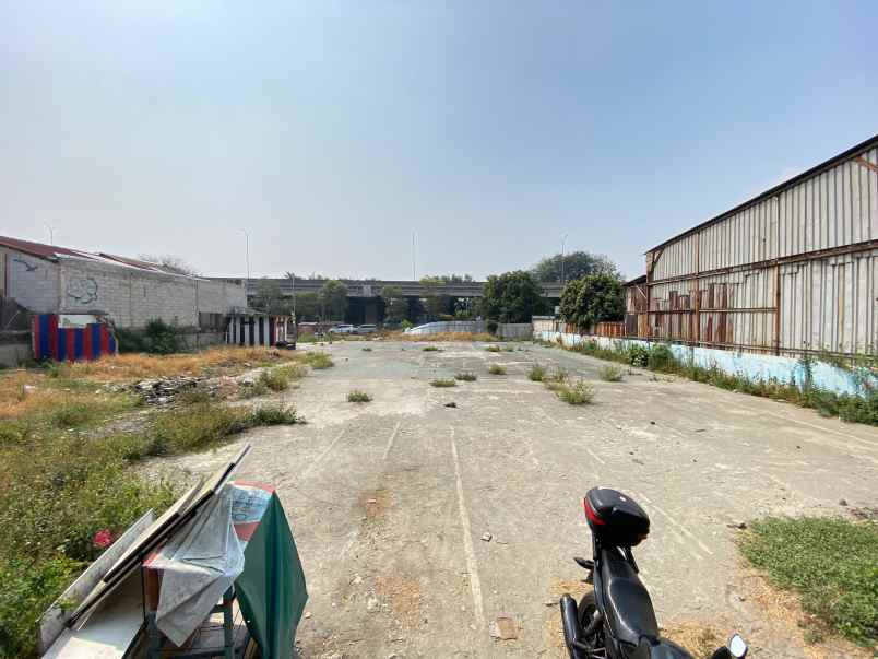 dijual tanah jalan raya kalimalang