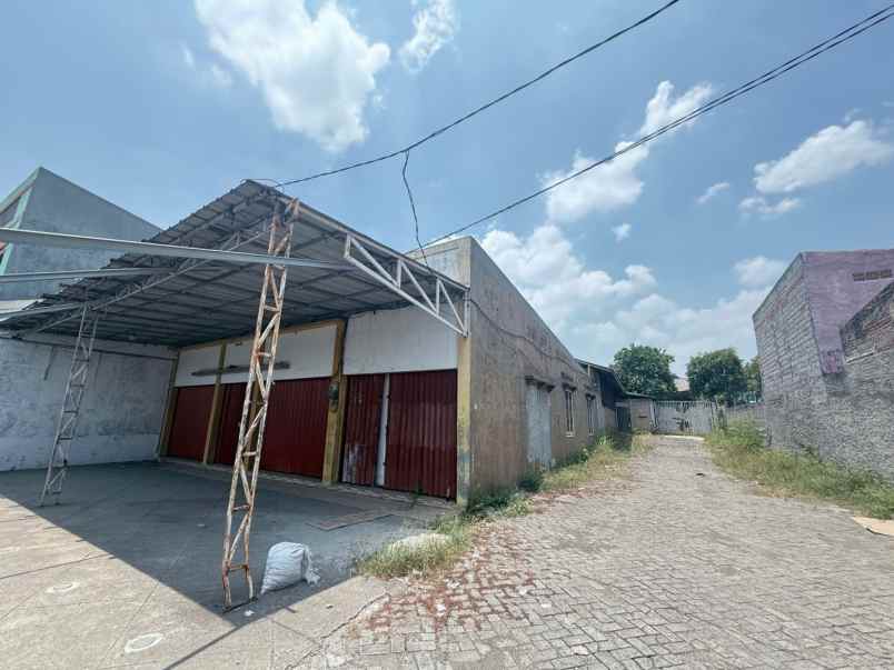 dijual tanah jalan raya klari karawang