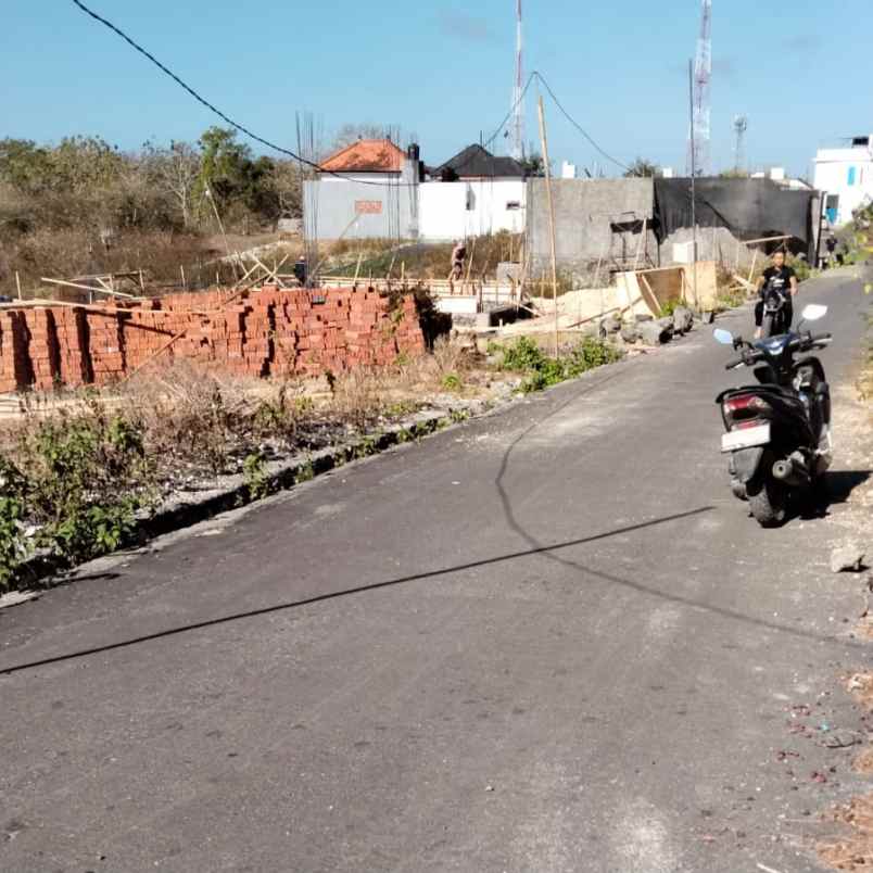 dijual tanah jl mundeh i
