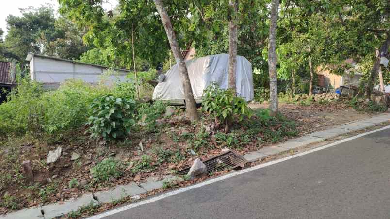 dijual tanah jl nanggulan