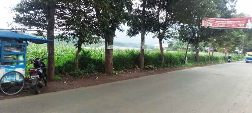 dijual tanah jl raya parakan muncang