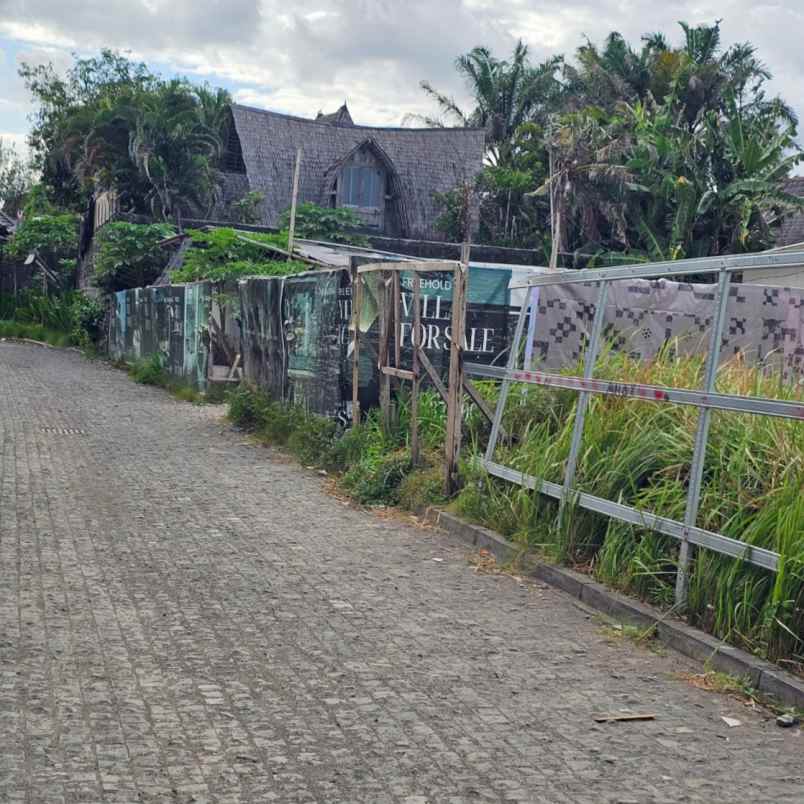 dijual tanah jl subak sari 13 kayu putih