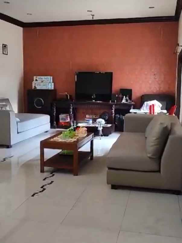 dijual tanah raya sesetan