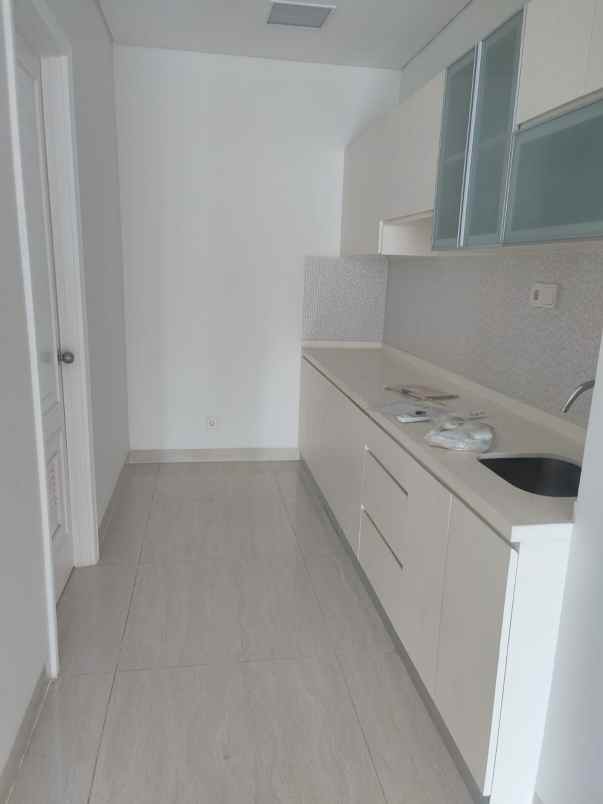 dijual unit apartment grand madison unit baru