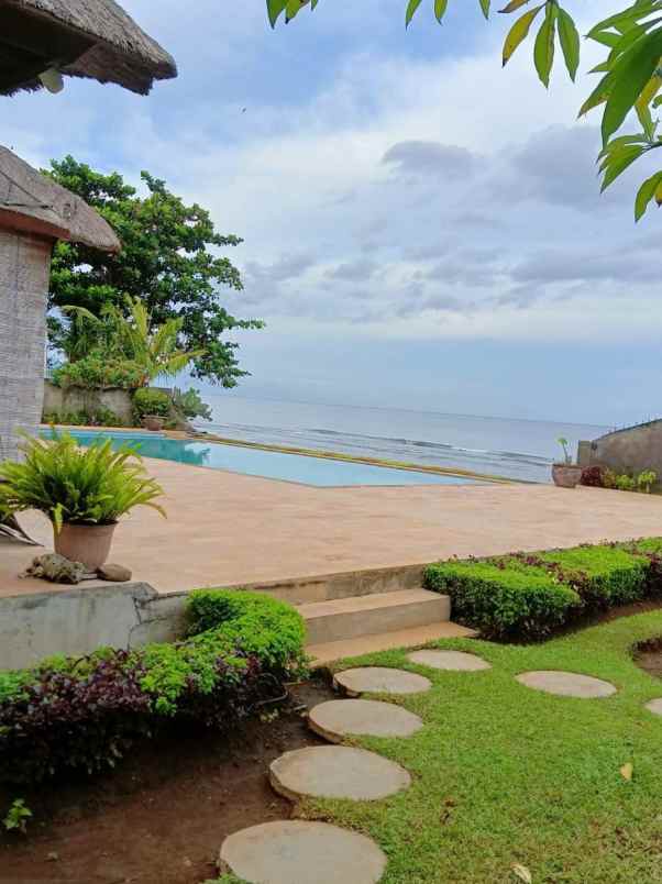 dijual villa jl denpasar singaraja