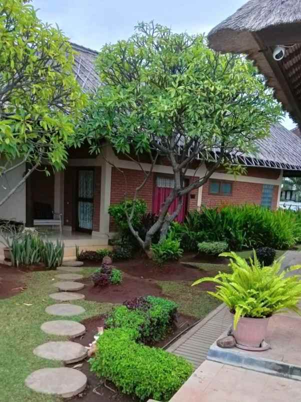 dijual villa jl denpasar singaraja