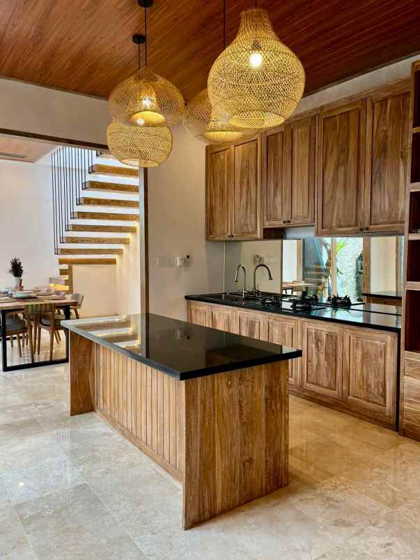 dijual villa kemenuh ubud gianyar bali