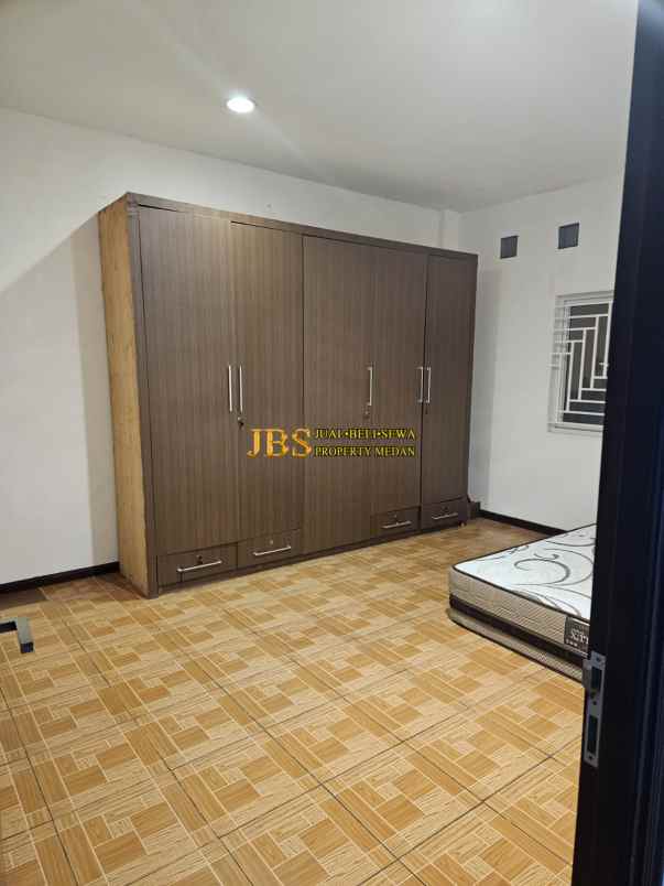 dijual villa komplek mutiara residence