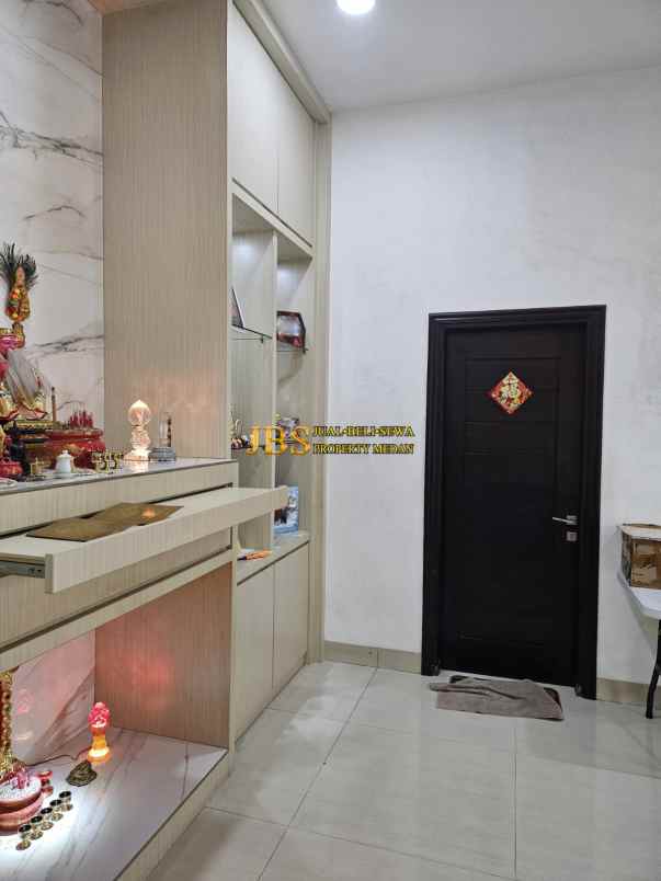 dijual villa komplek mutiara residence